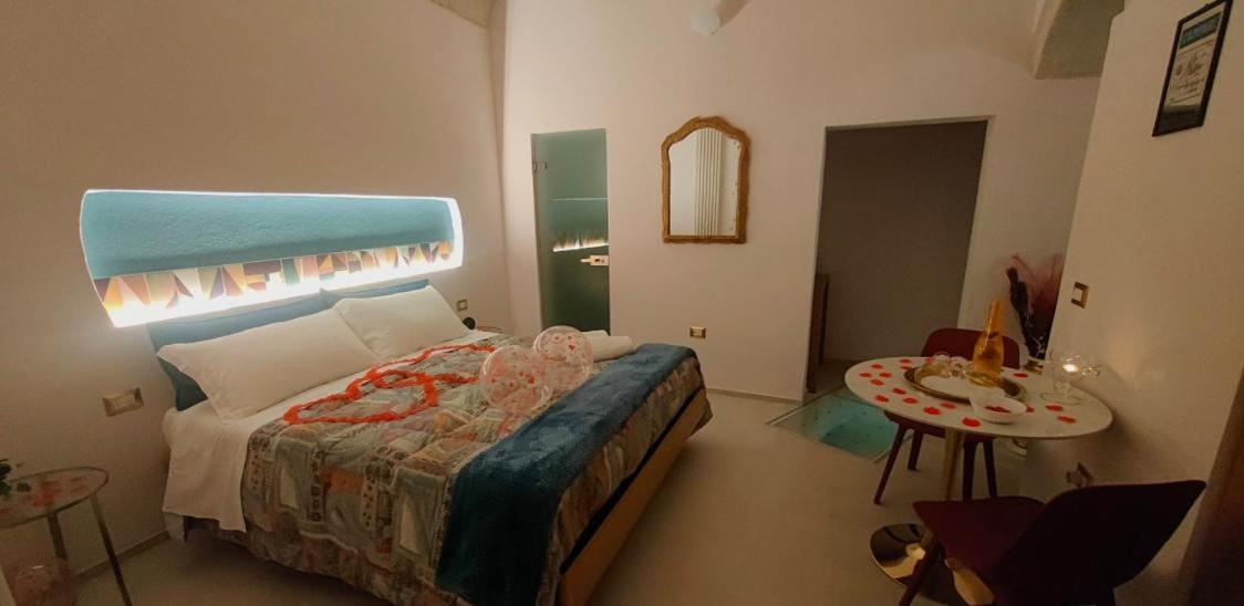 Lovely & Chic Rooms Nei Sassi Матера Екстер'єр фото