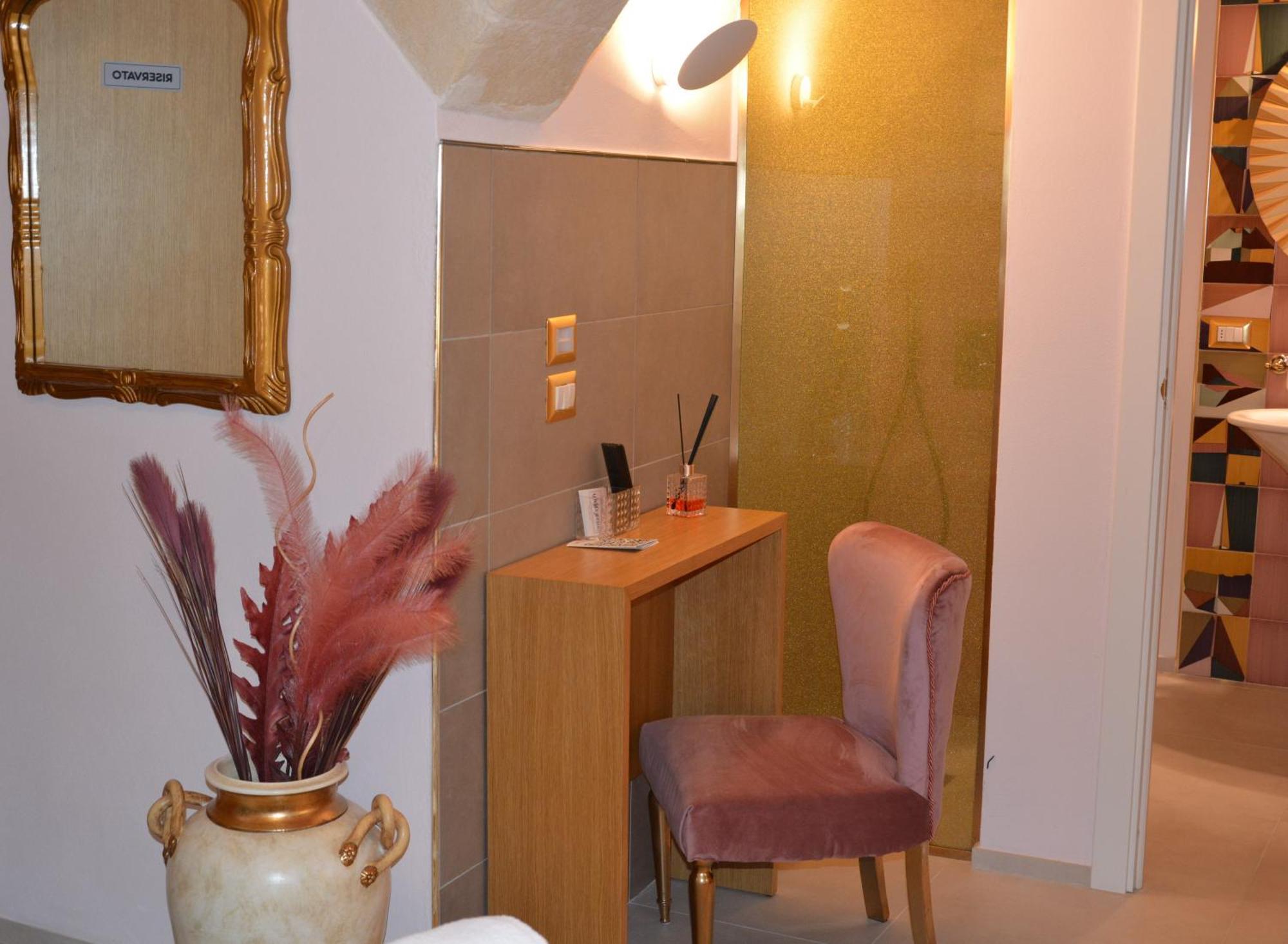 Lovely & Chic Rooms Nei Sassi Матера Екстер'єр фото